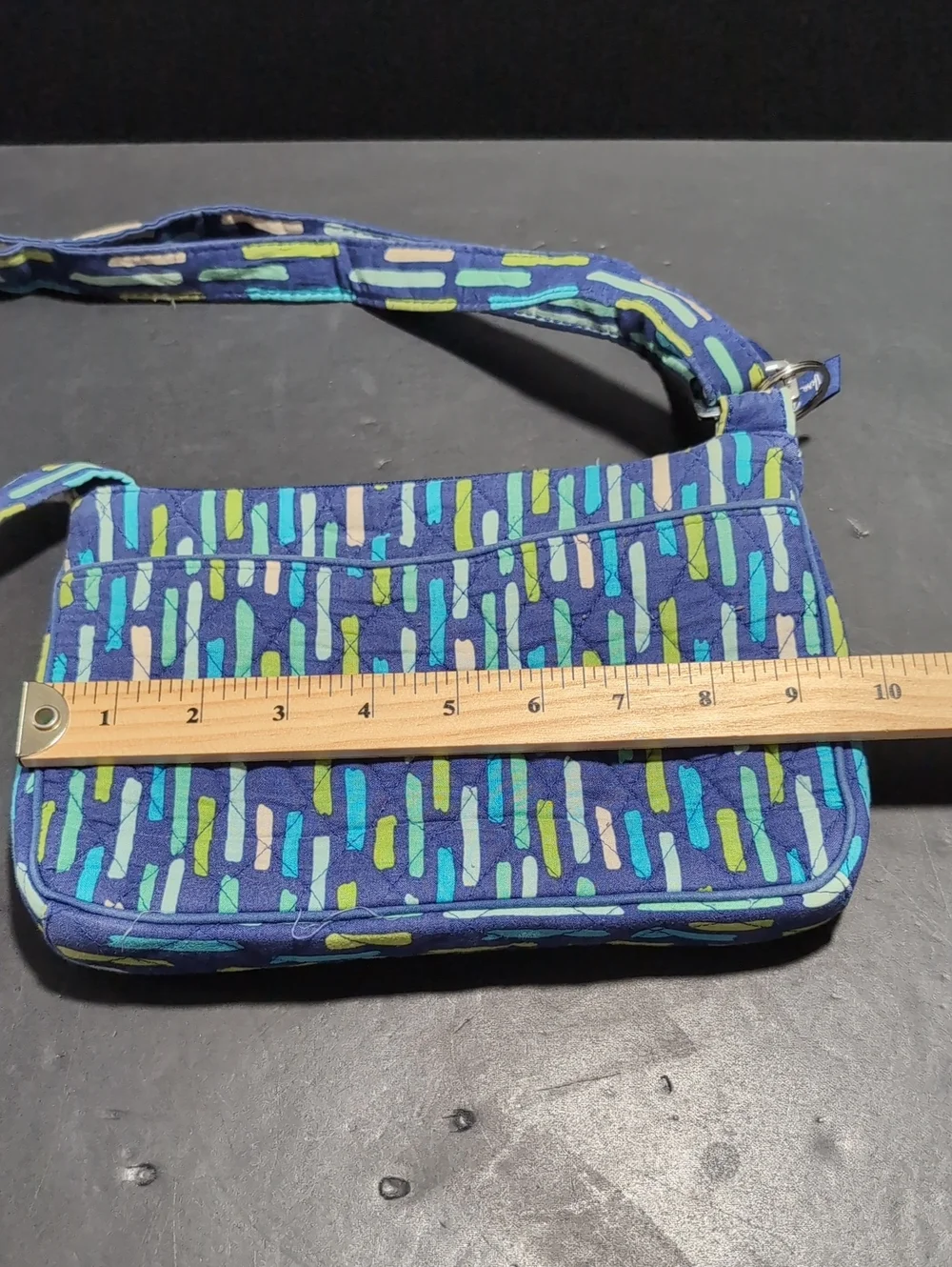 Vera Bradley Katalina Showers Blue/Green Quilted Crossbody Bag. - Picture 7 of 8